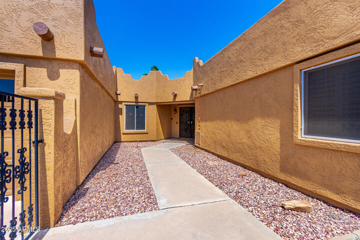 Property Photo: 11114 W Palmeras Drive W AZ 85373