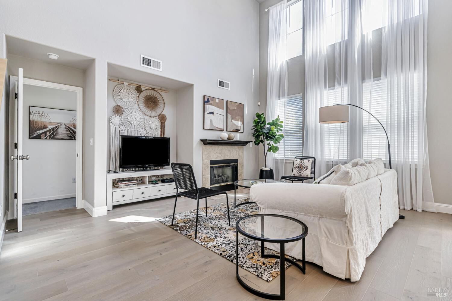 Property Photo:  15 San Pablo Court  CA 94949 