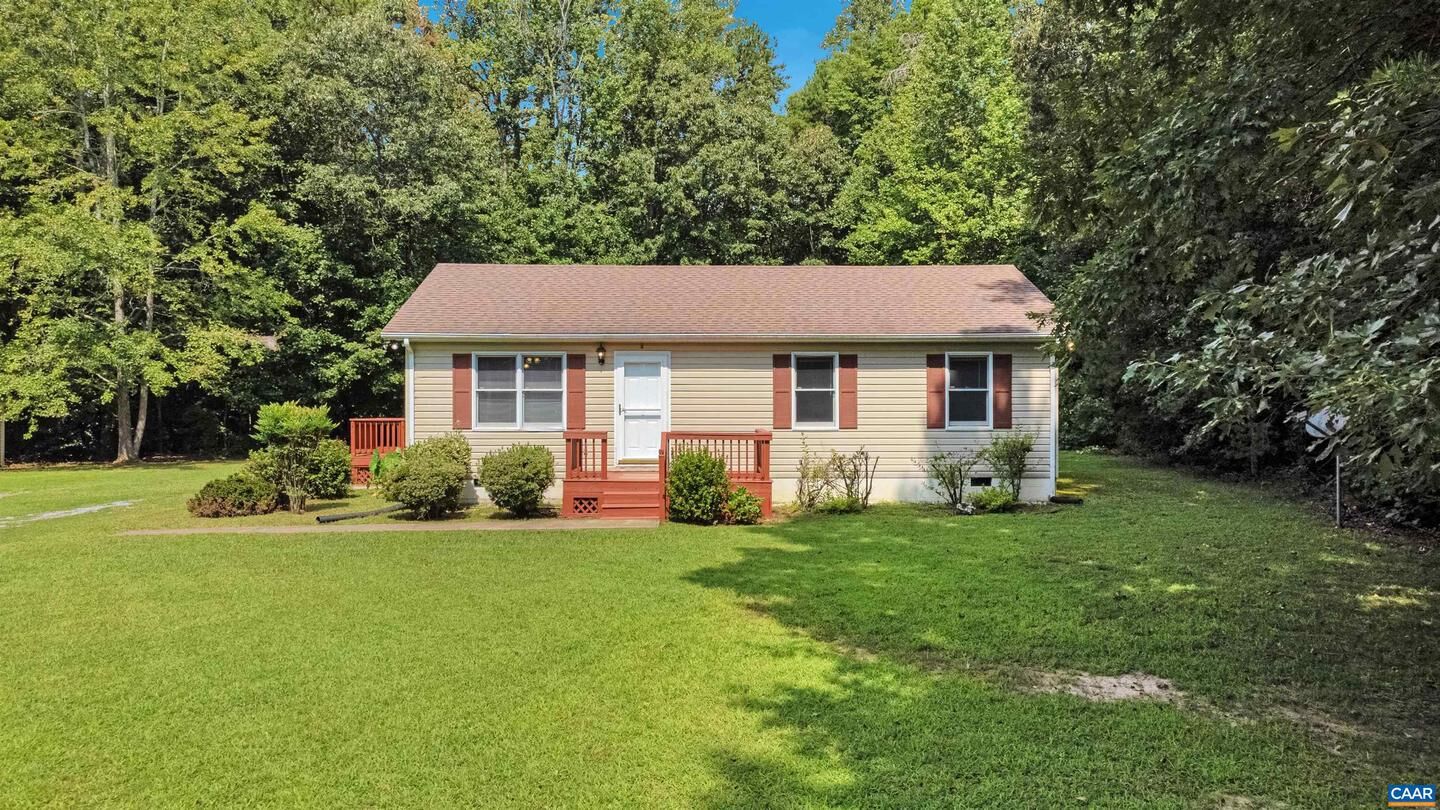 Property Photo:  4543 Indian Creek Rd  VA 23117 