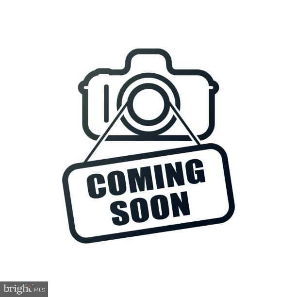 Property Photo: 213 Stoneway Lane PA 19066