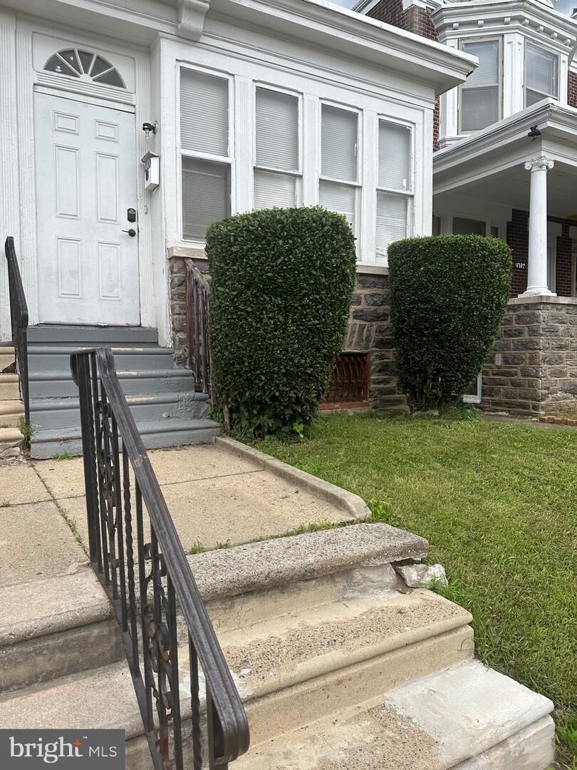 Property Photo: 4720 N Camac PA 19141
