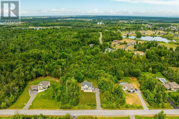 Property Photo:  549 Osmond Daley Drive  ON K0A 1L0 