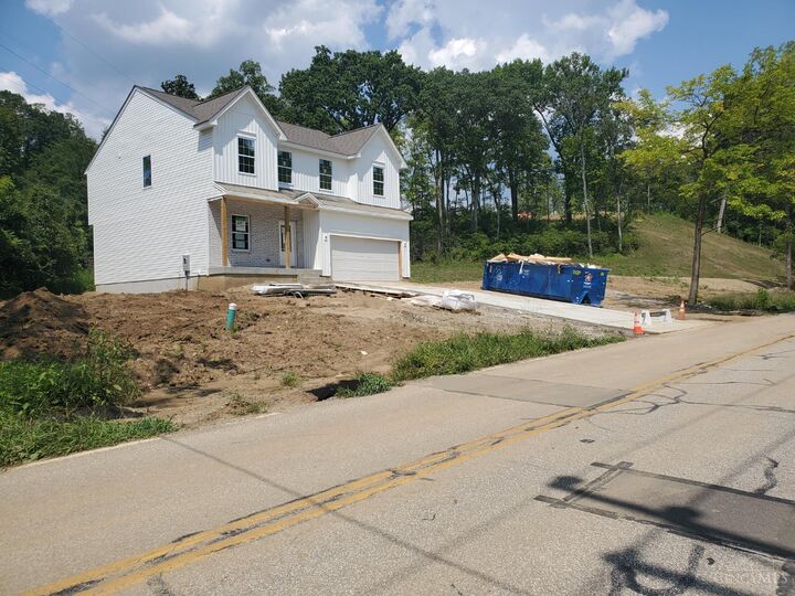 Property Photo: 454 Loveland Miamiville Road OH 45140
