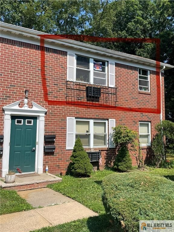 Property Photo: 289 Main Street 9R NJ 08884