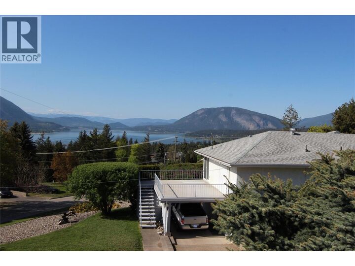 Property Photo:  1290 15 Street Southeast  BC V1E 2G8 