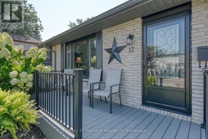 Photo de la propriété: 12 Steele Street ON N5R 2Y3