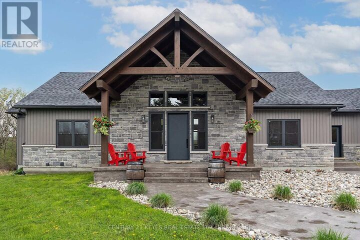 Property Photo:  192 Thousand Islands Parkway  ON K7G 2V4 