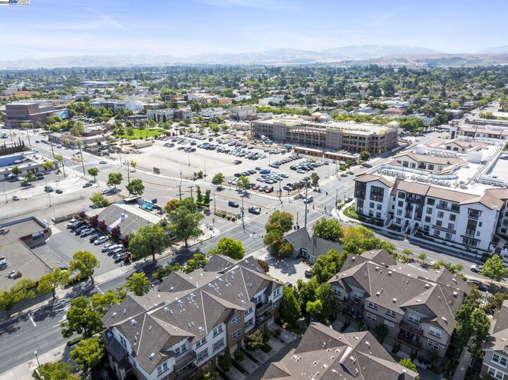 Property Photo: 161 N L 101 CA 94550