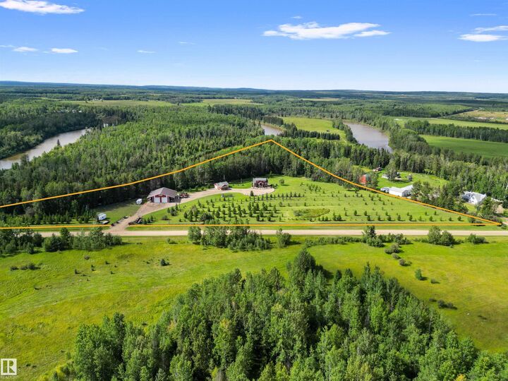 Property Photo: 8432 Twp Road 502 AB T7A 2A3