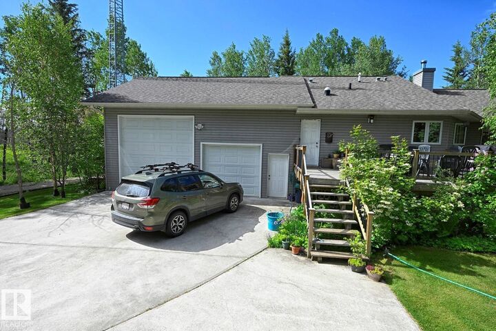 Property Photo:  8316 Hwy 16A  AB T0E 0T0 