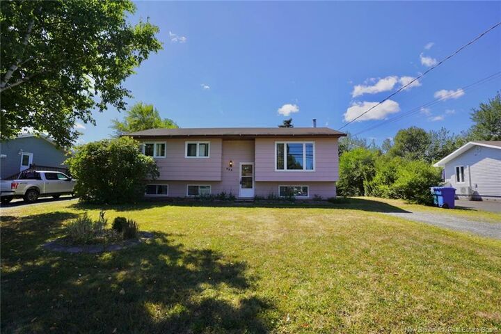 Property Photo:  988 Rue Principale  NB E8K 1H6 