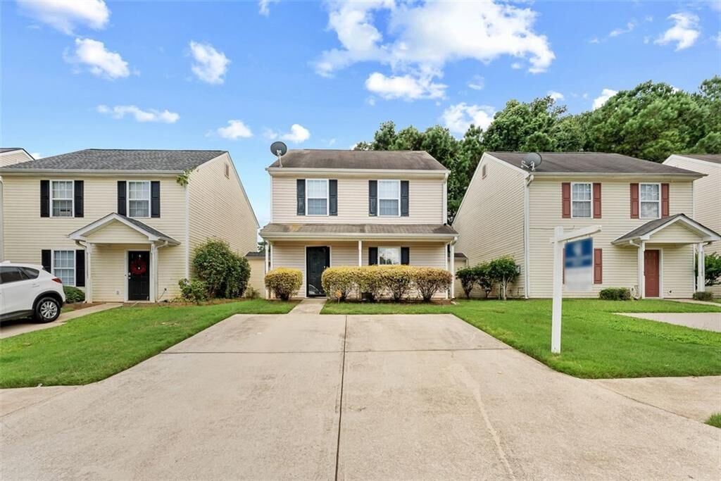 Property Photo: 205 Coral Circle GA 30253