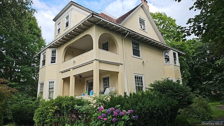 Property Photo:  7 The Boulevard  NY 10801 