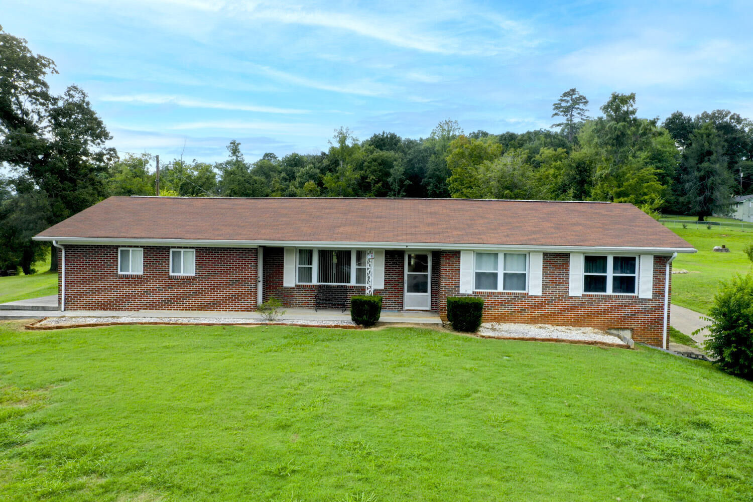 Property Photo: 888 Isabell Drive TN 37725