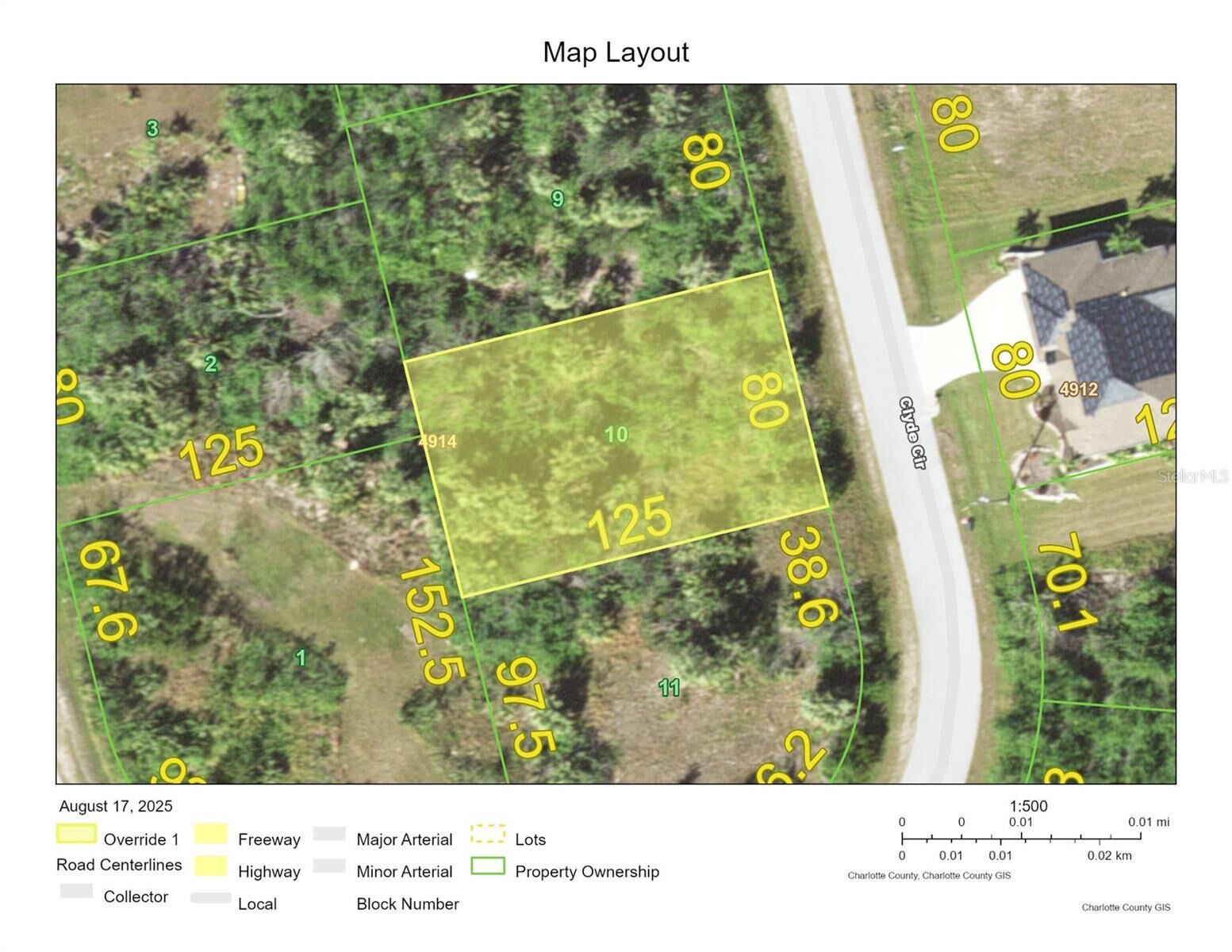 Property Photo:  8175 Clyde Circle  FL 33981 