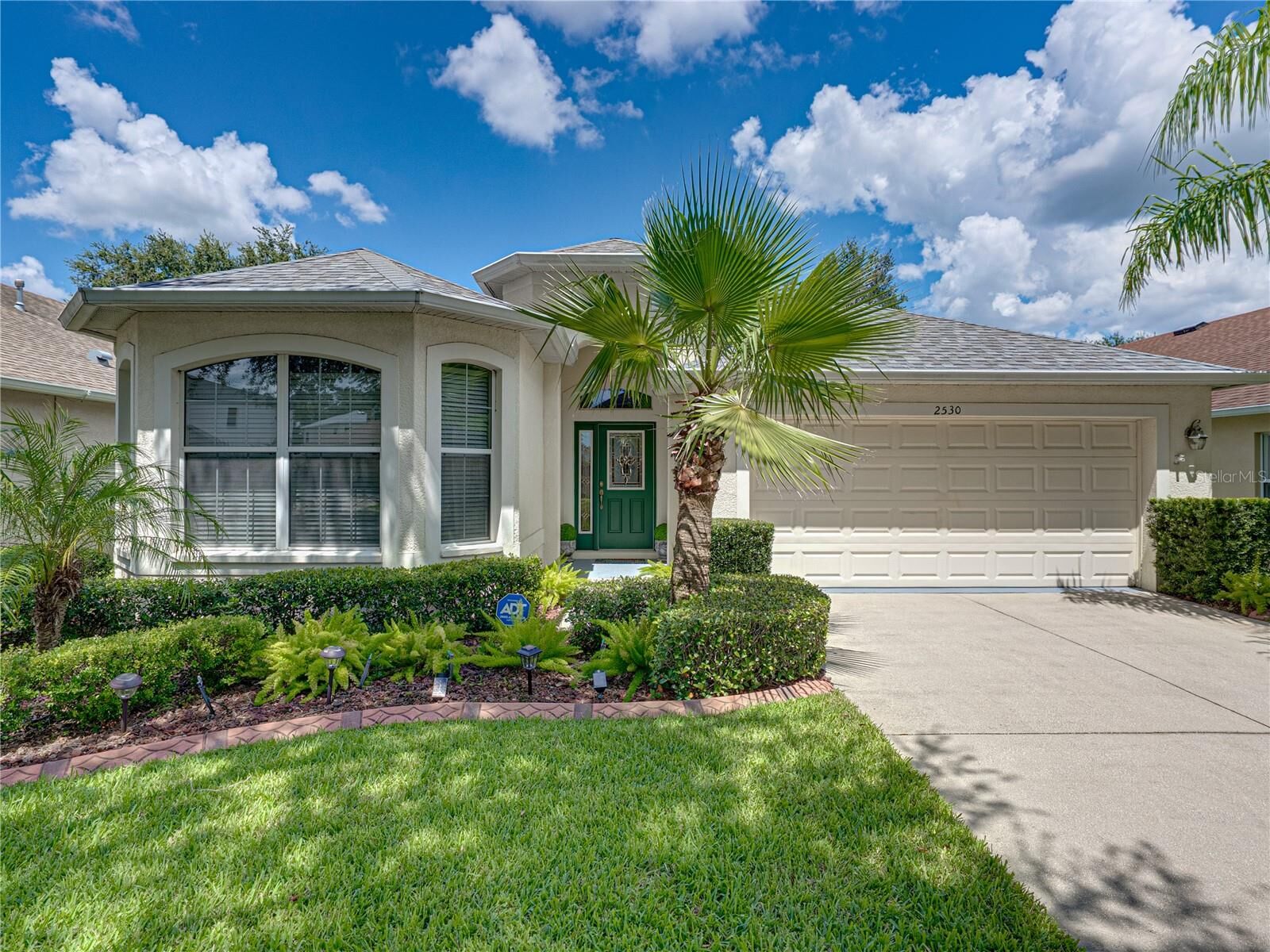 Property Photo: 2530 Cross More Street FL 33594