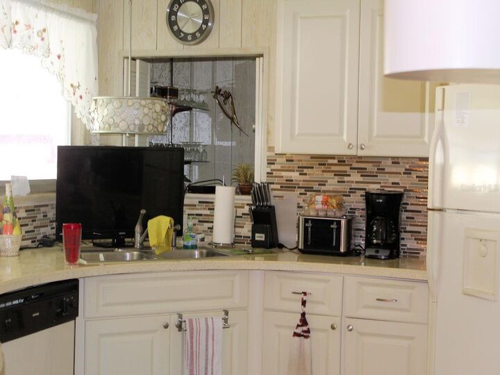 Property Photo: 129 Royal Palm Circle FL 33778