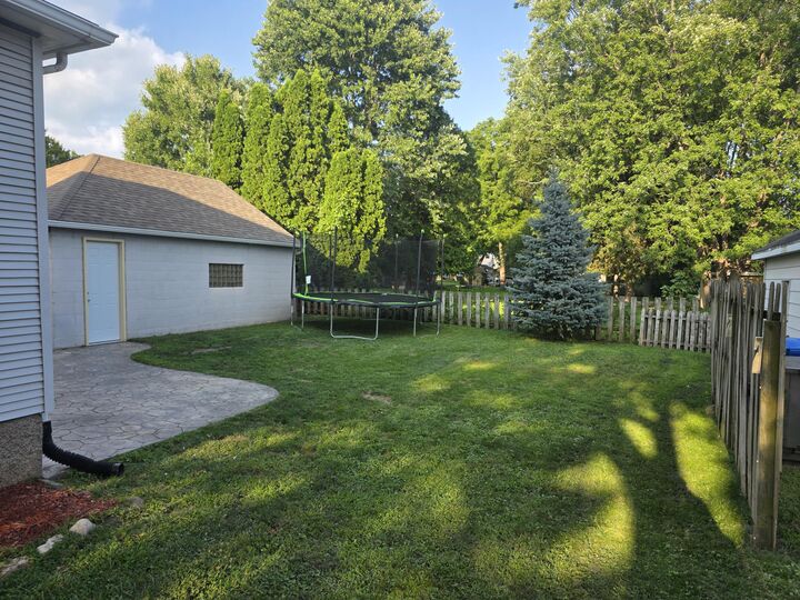 Property Photo:  609 Park St  WI 53098 