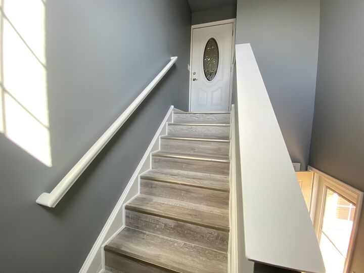 Property Photo:  122 Bertram Drive K  IL 60560 