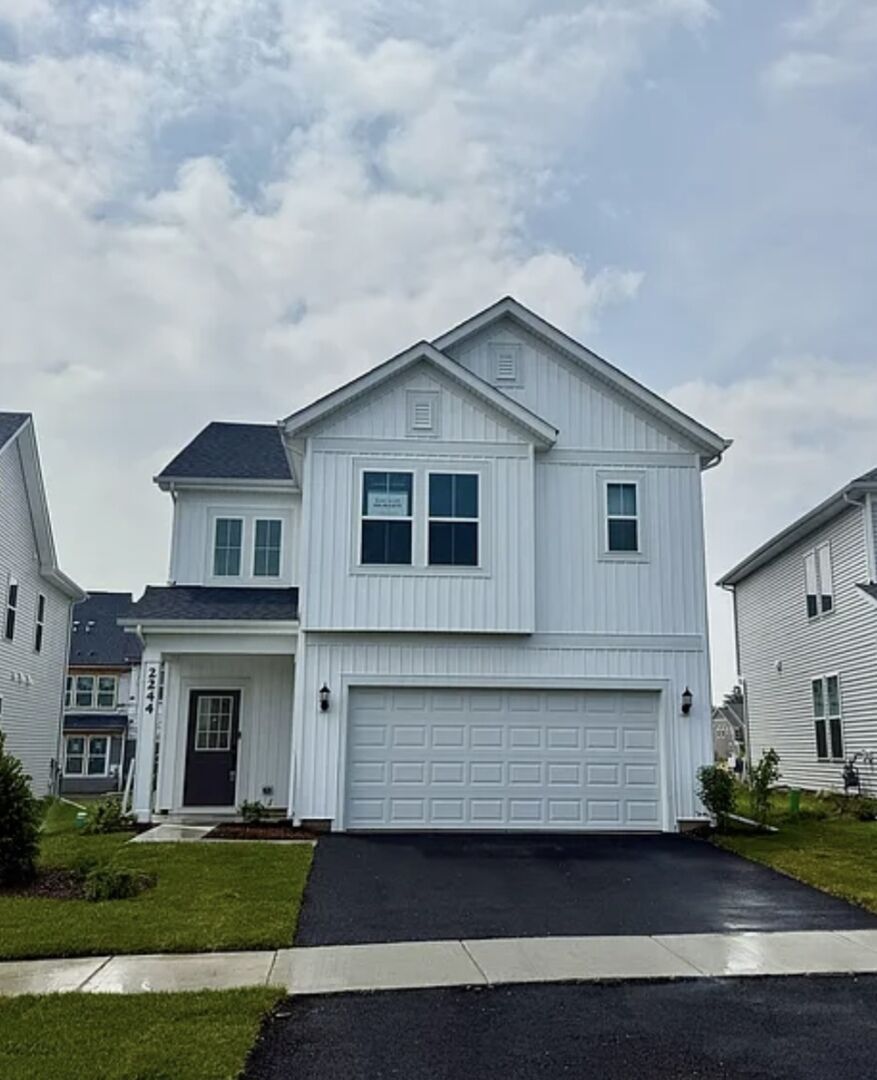 Property Photo:  2547 Tailshot Road  IL 60564 
