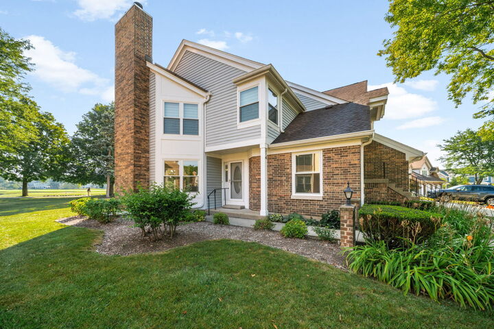 Property Photo:  314 Satinwood Terrace  IL 60089 