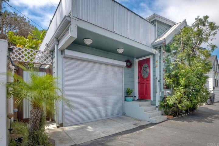 Property Photo:  123 Jasper Street Spc 33  CA 92024 