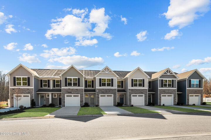 2901 Lambsberry Circle  Elizabeth City NC 27909 photo
