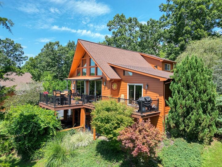Property Photo:  171 Chatuge Shores Overlook  NC 28904 