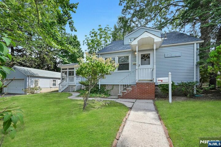 Property Photo:  88 Pyle Street  NJ 07649 