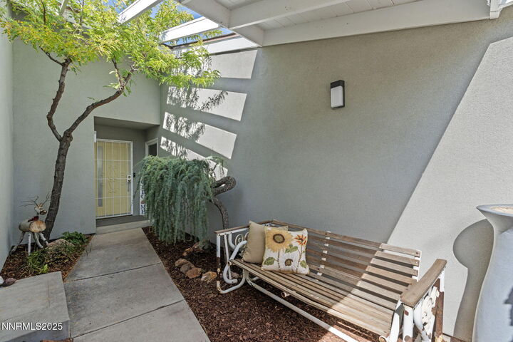 Property Photo: 1530 Geary Street NV 89503