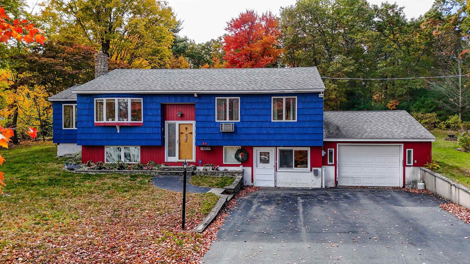 Property Photo:  28 Ledge Road  NH 03076 