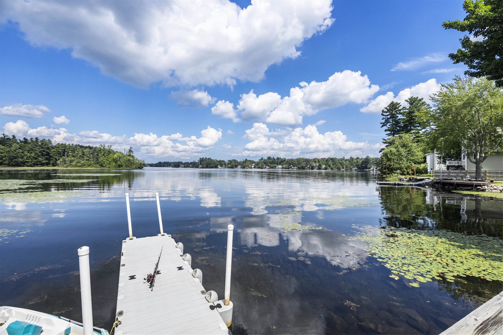 Property Photo:  114 South Shore Road  NH 03087 