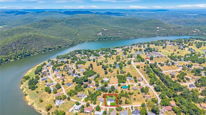 Property Photo: 28 Lakeside Drive AR 72631
