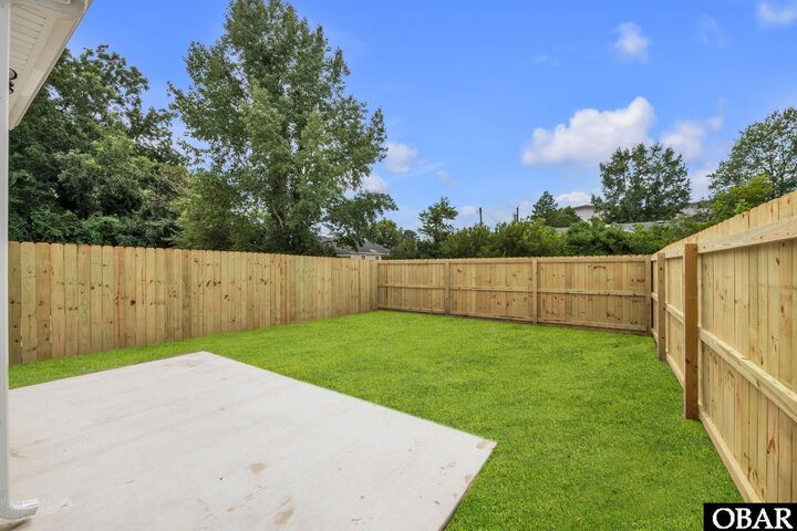 Property Photo:  419 Elcinoca Drive  NC 27909 