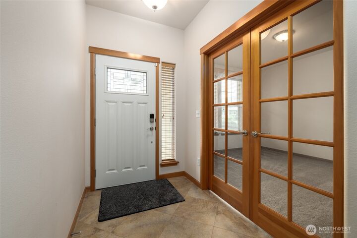 Property Photo:  1716  Grand Avenue  WA 98274 