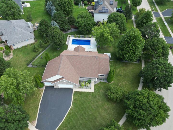 Property Photo: 6591 Hartwig Drive IL 61016