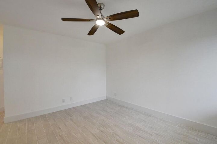 Property Photo:  525 S Broadway Street N  FL 33462 