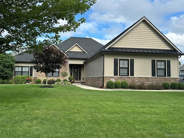 Property Photo:  16413 Carrie Lane  MI 48430 