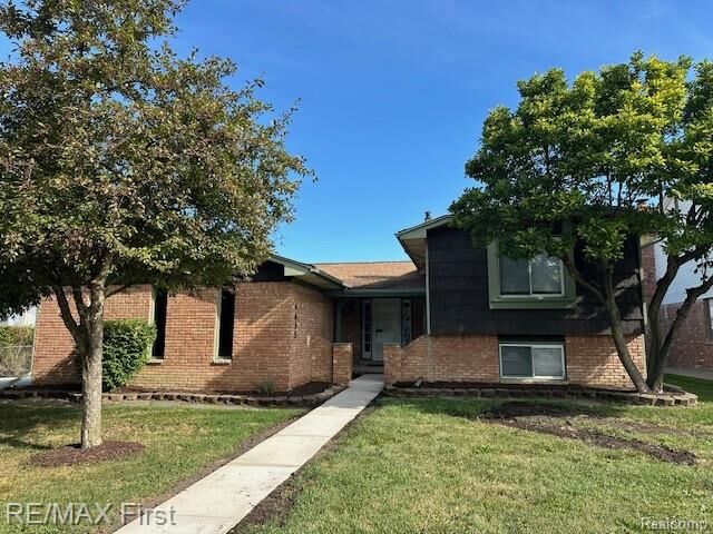 4653 Lucerne Drive  Sterling Heights MI 48310 photo