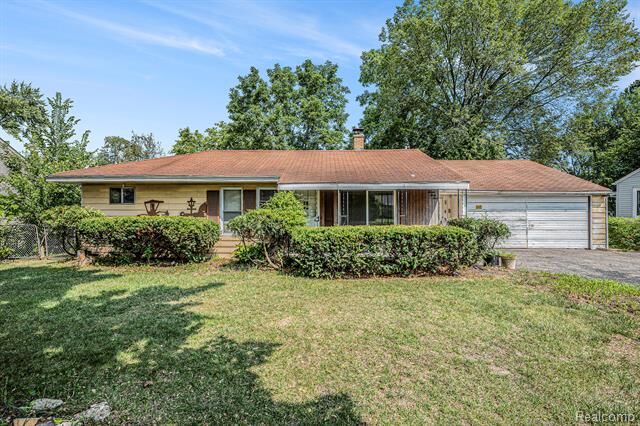 345 Midland Boulevard  Royal Oak MI 48073 photo