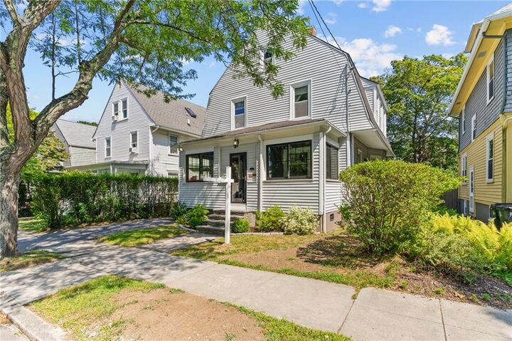 Property Photo:  621 Hope Street  RI 02906 