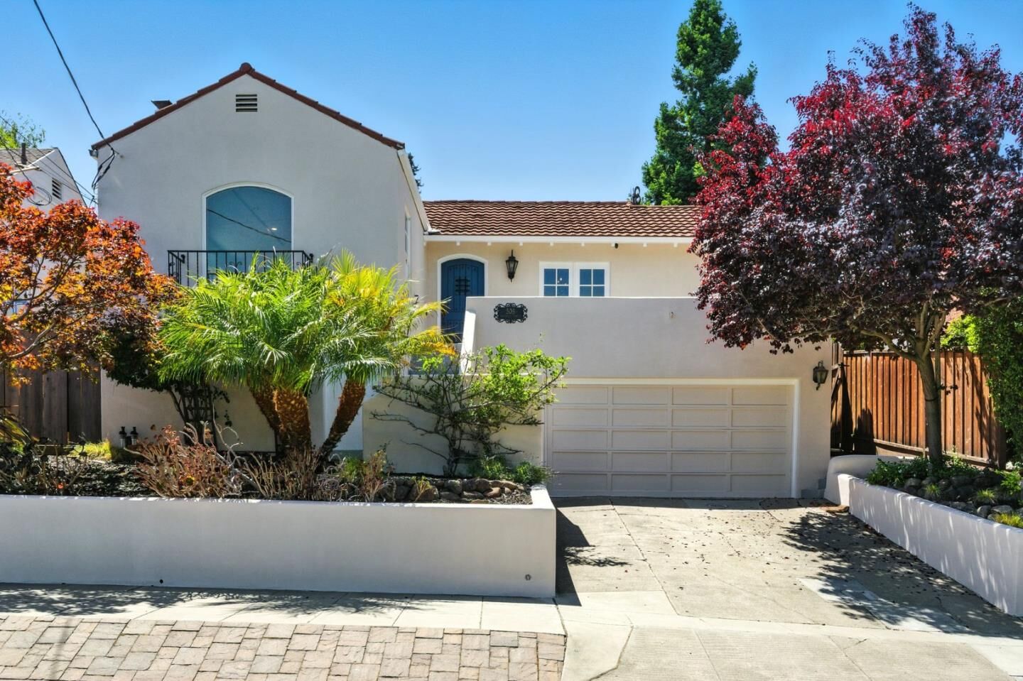 Property Photo:  508 Prospect Street  CA 94070 