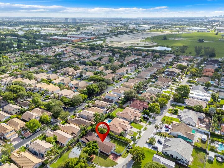 Property Photo: 2851 NW 99th Ave FL 33172