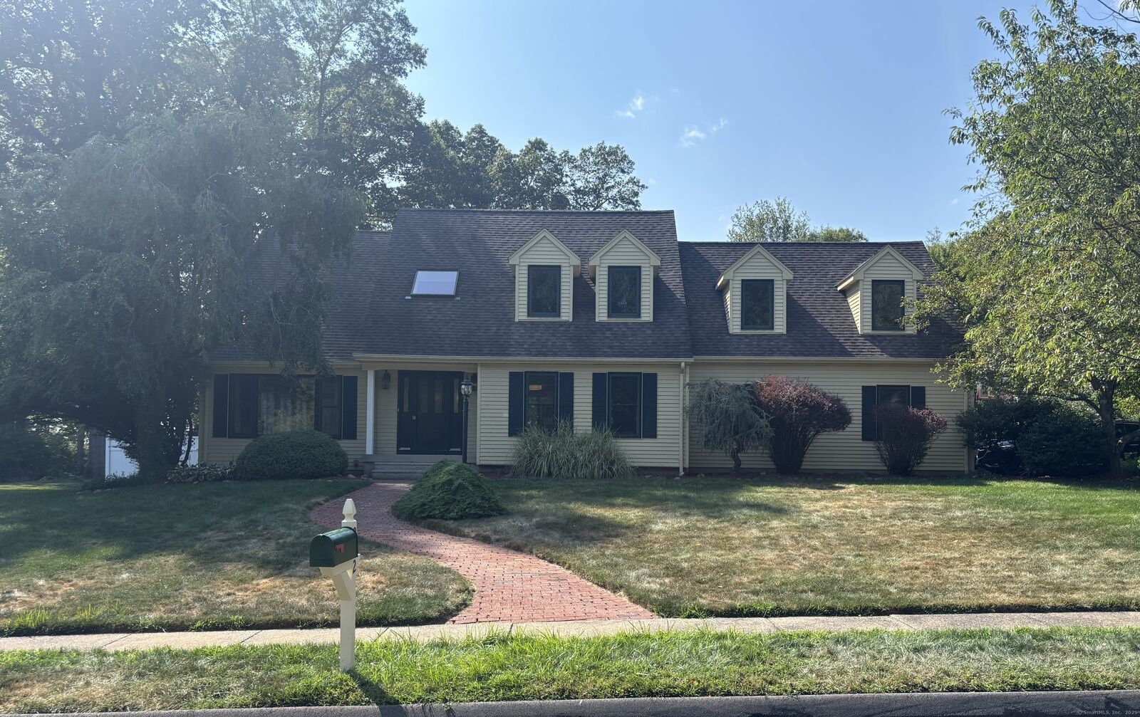 Property Photo:  272 Annelise Avenue  CT 06489 
