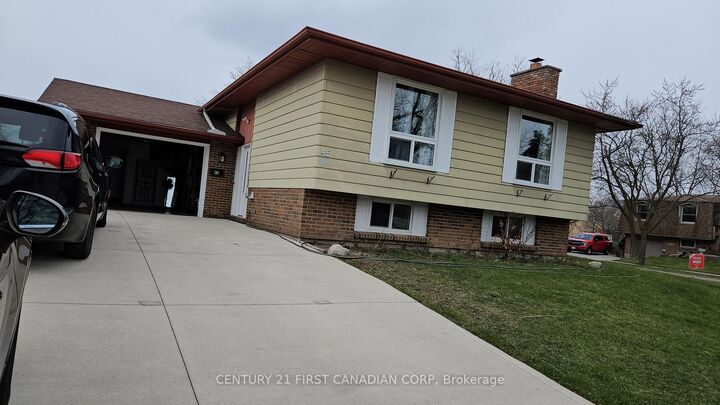 Property Photo:  45 Locust Crescent  ON N6E 2K1 