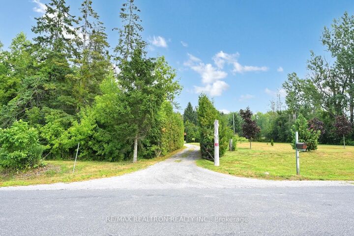 Property Photo: 3187 Holt Road ON L1C 3K4