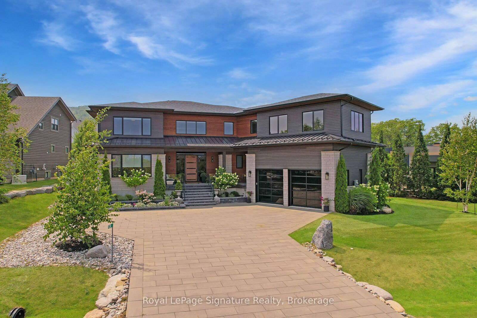Property Photo: 128 Arnot Crescent ON L9Y 0Z8