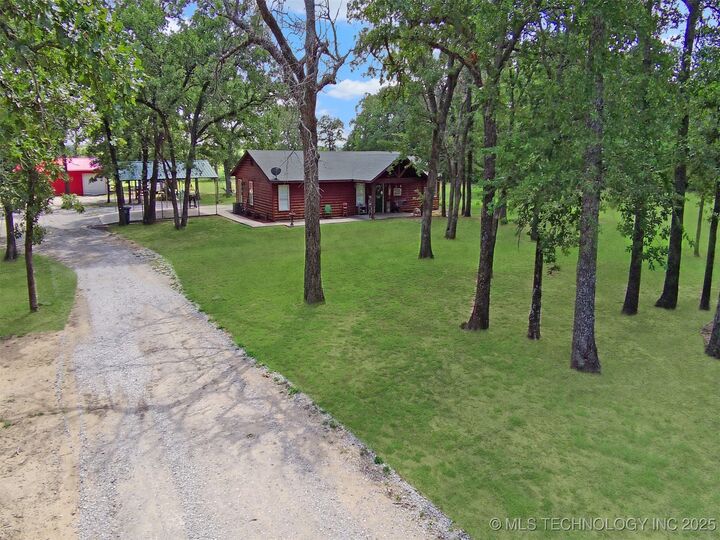 Property Photo:  199 Classic Road  OK 73401 