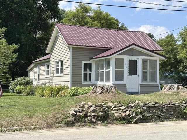 Property Photo: 1249 White Street PA 16407