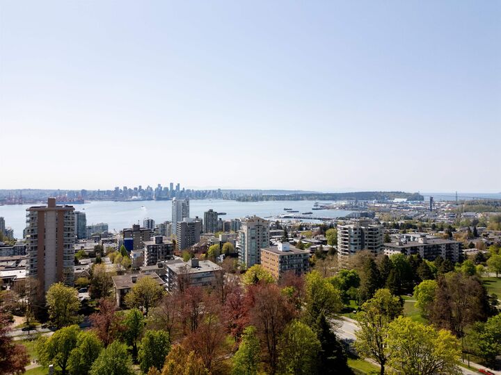 128 E 8th Street 107  North Vancouver BC V7L 1Y7 photo